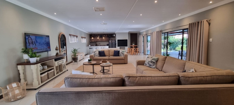 4 Bedroom Property for Sale in Monument Heights Northern Cape
